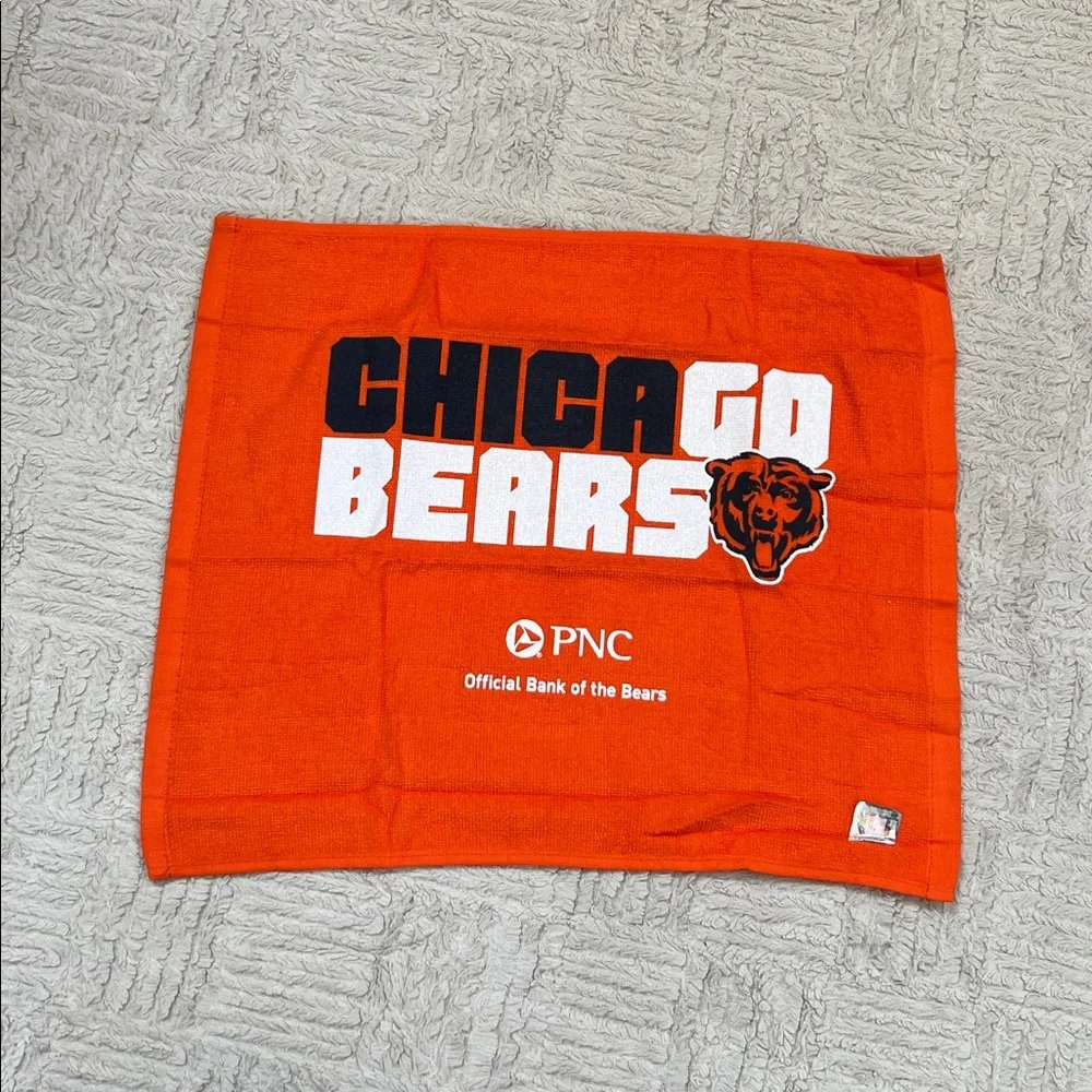 Chicago Bears Soldier Field Rally Towel,100% cotton, New condition with NFL seal